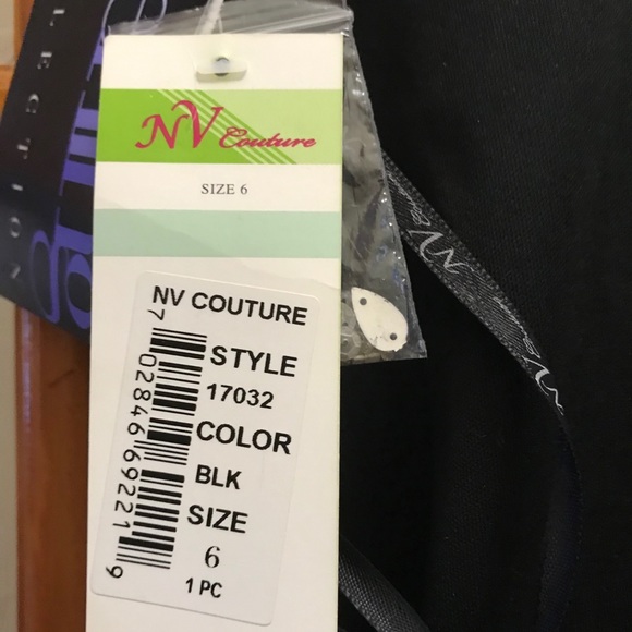 NWT Gorgeous NV Couture Evening Gown - Picture 11 of 11